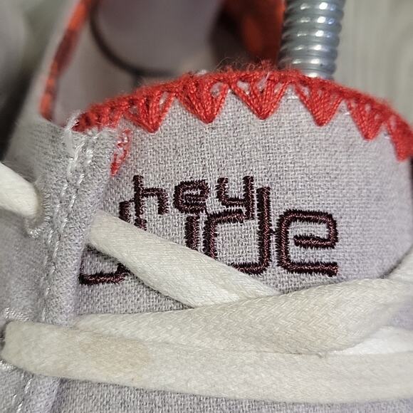 Hey Dude Wendy Fawn Inca Grey Loafers Womens Size 6 - Picture 4 of 12